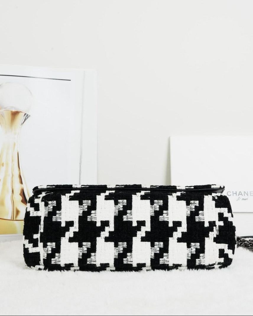 Dior Caro Medium Bag - Black/ White - View 5