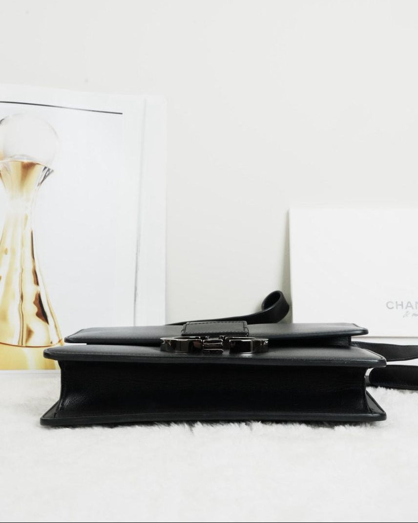 Dior 30 Montaigne Bag - Black - View 5