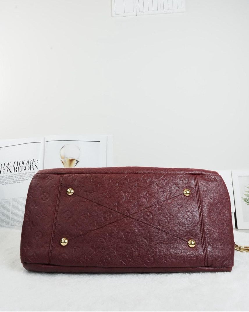 Louis Vuitton Artsy MM Bag - Red - View 5
