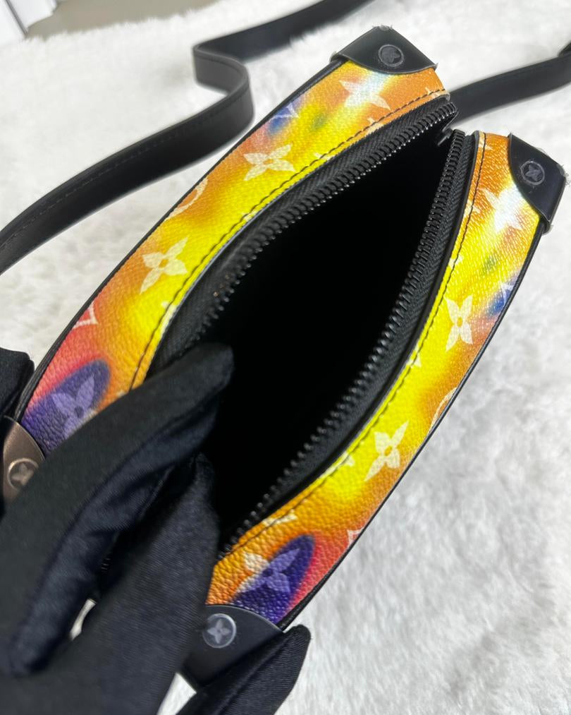 Louis Vuitton Soft Trunk - Multi Colour - View 6