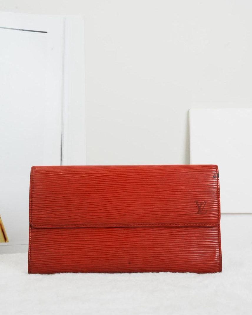 Louis Vuitton Long Wallet - Red - View 1