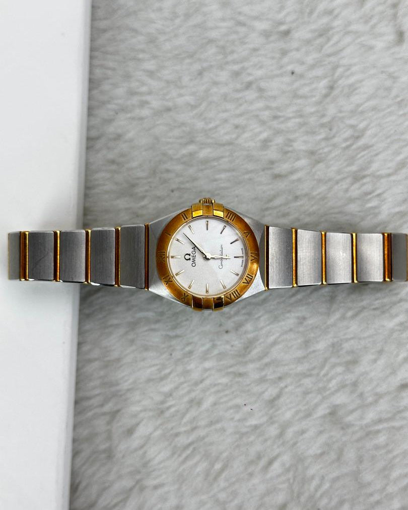 Omega Constellation Quartz Watch - White - View 4