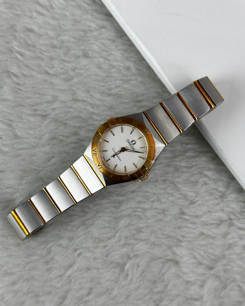 Omega Constellation Quartz Watch - White - View 3