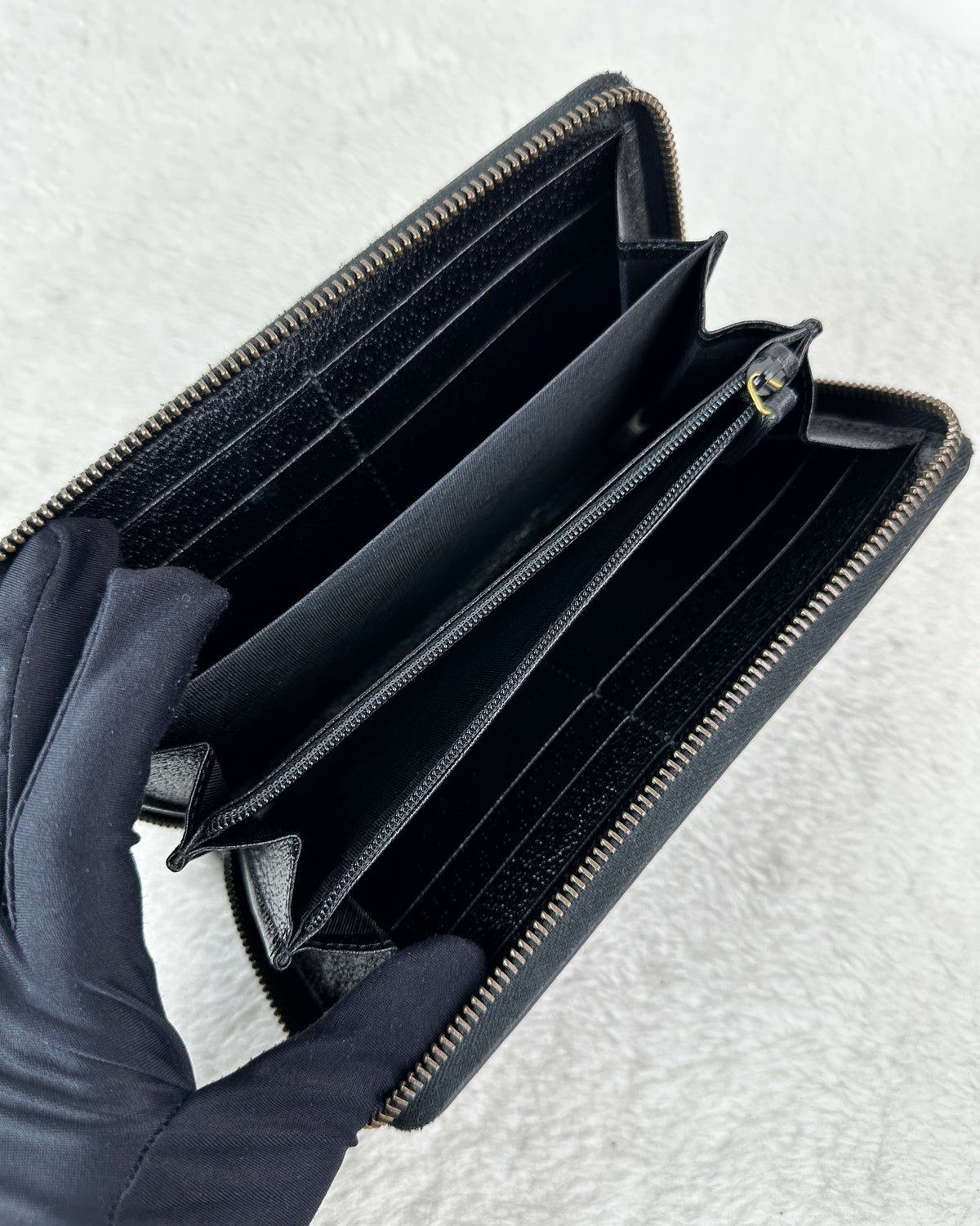 Gucci GG Marmont Wallet - Black - View 6