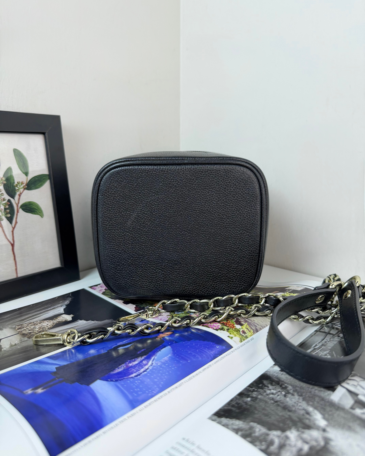 Chanel Vintage Vanity Case - Black - View 5