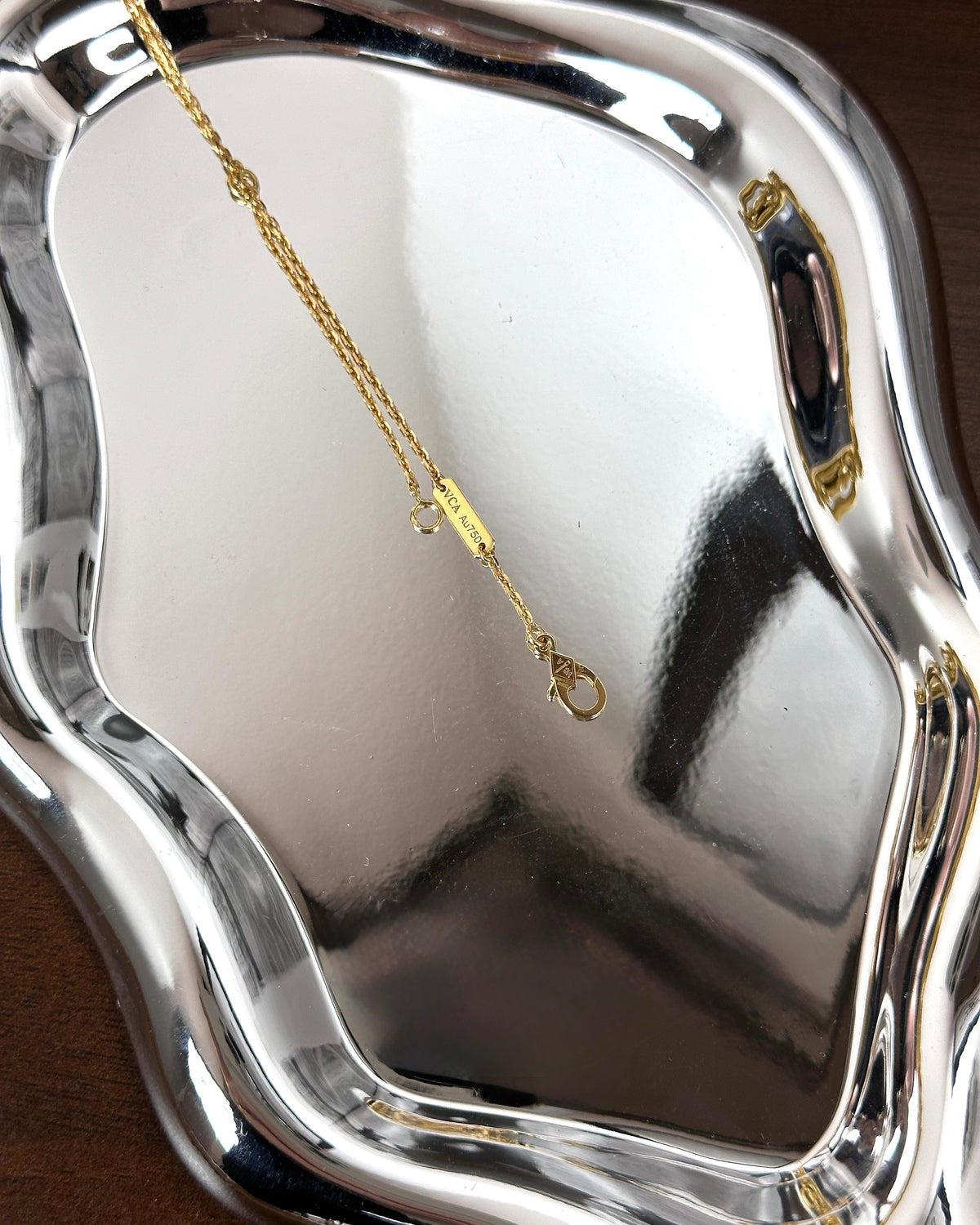 Van Cleef & Arpels Vintage Alhambra pendant - Black, Yellow Gold - View 3