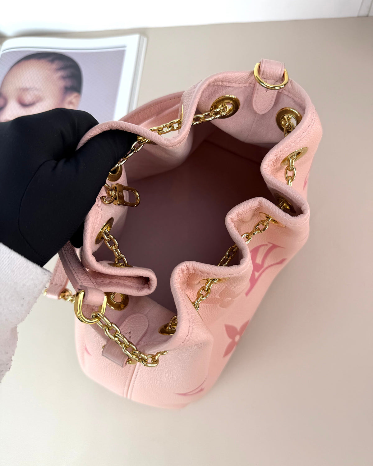 Louis Vuitton Summer Bundle Handbag - Dégradé Rose Pink - View 7