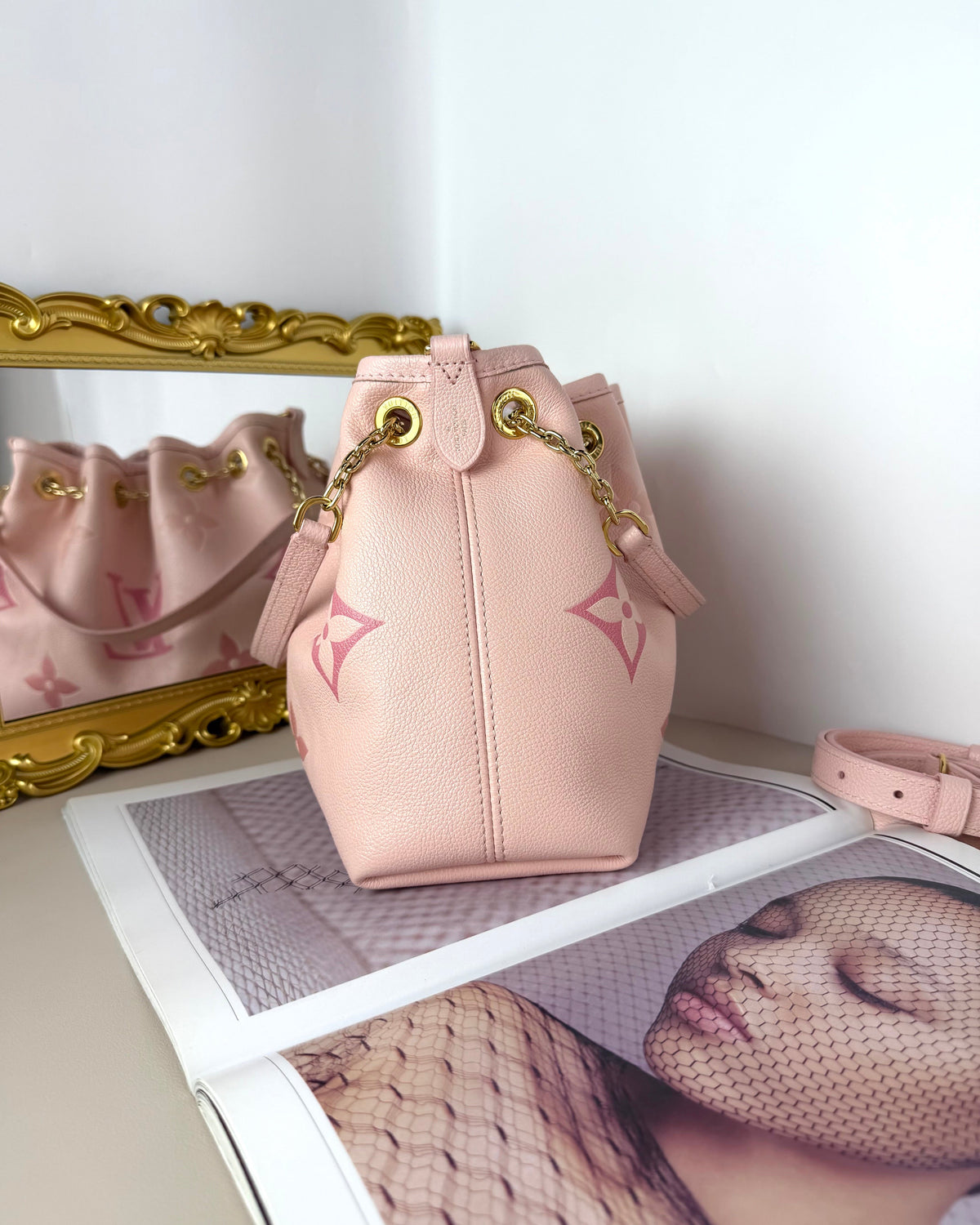 Louis Vuitton Summer Bundle Handbag - Dégradé Rose Pink - View 3