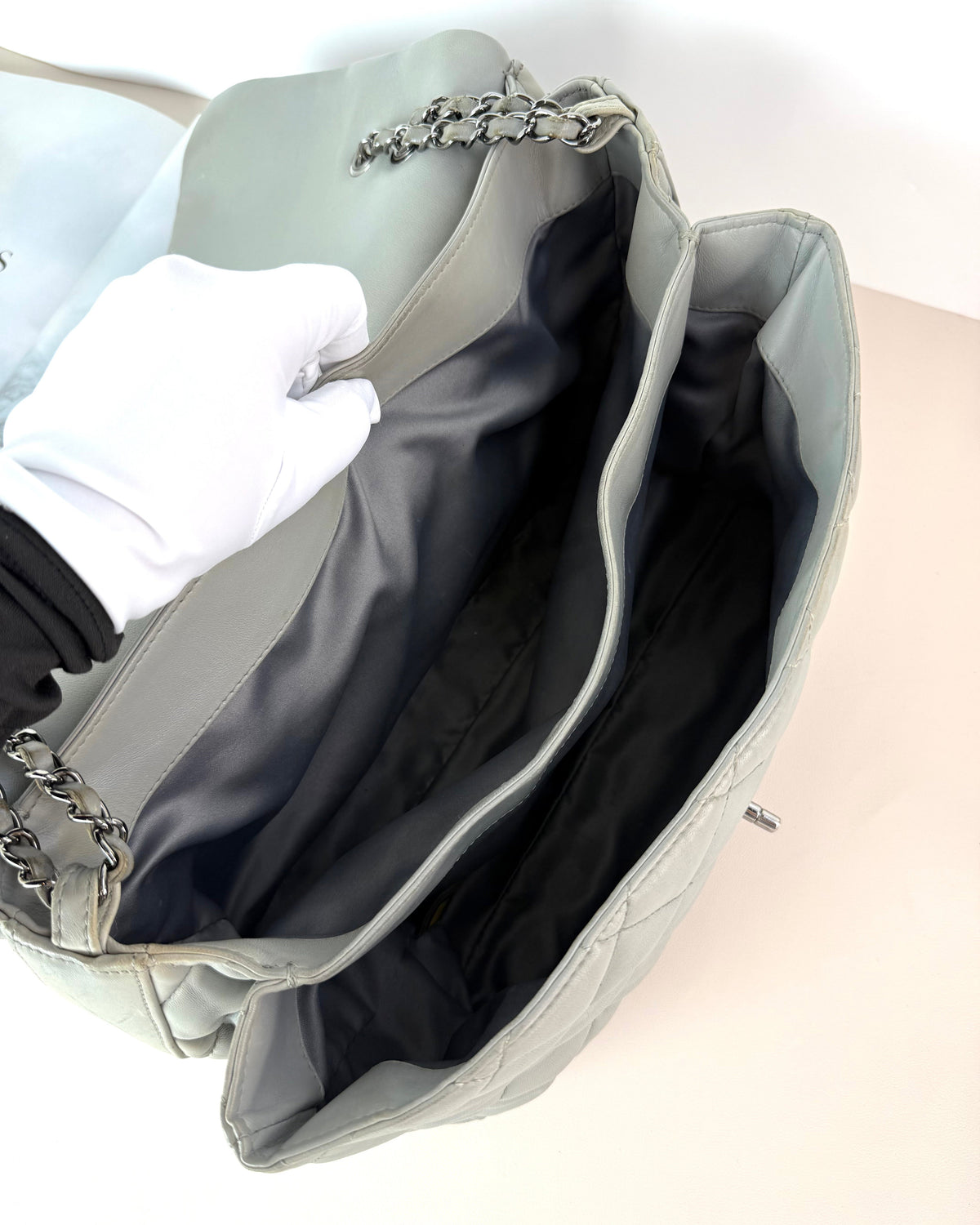 Chanel Classic 11.12 Handbag - Grey - View 7