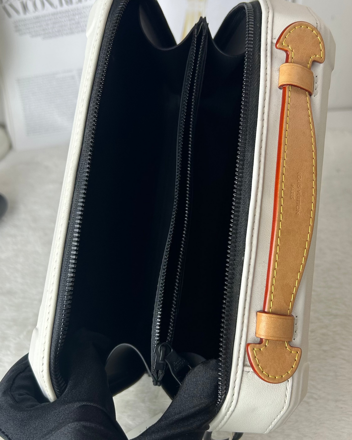 Louis Vuitton Future Trunk - Monogram/ White - View 6