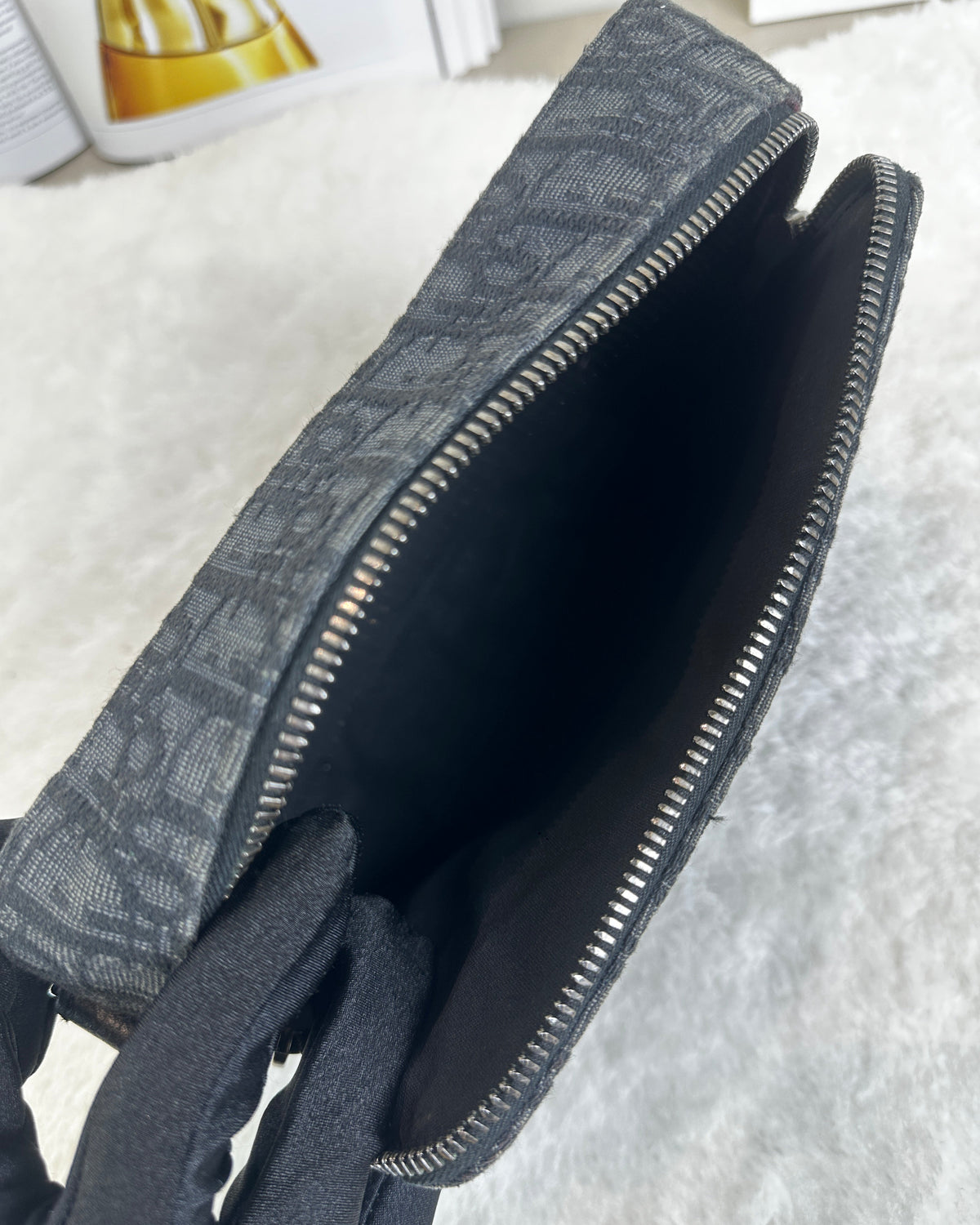 Dior Safari Messenger Bag - Black - View 6