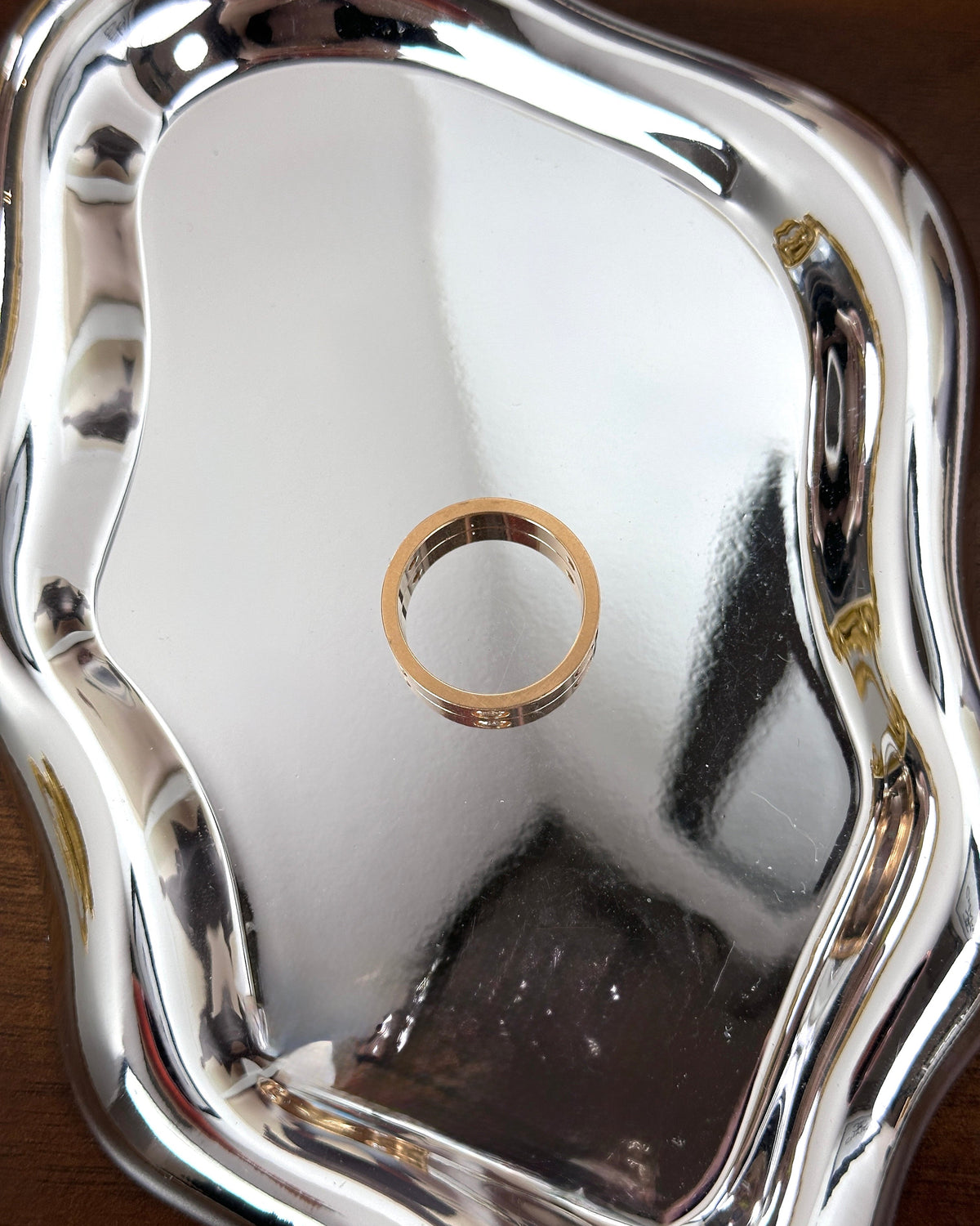 Cartier LOVE Ring, 3 diamond - Rose Gold - View 3