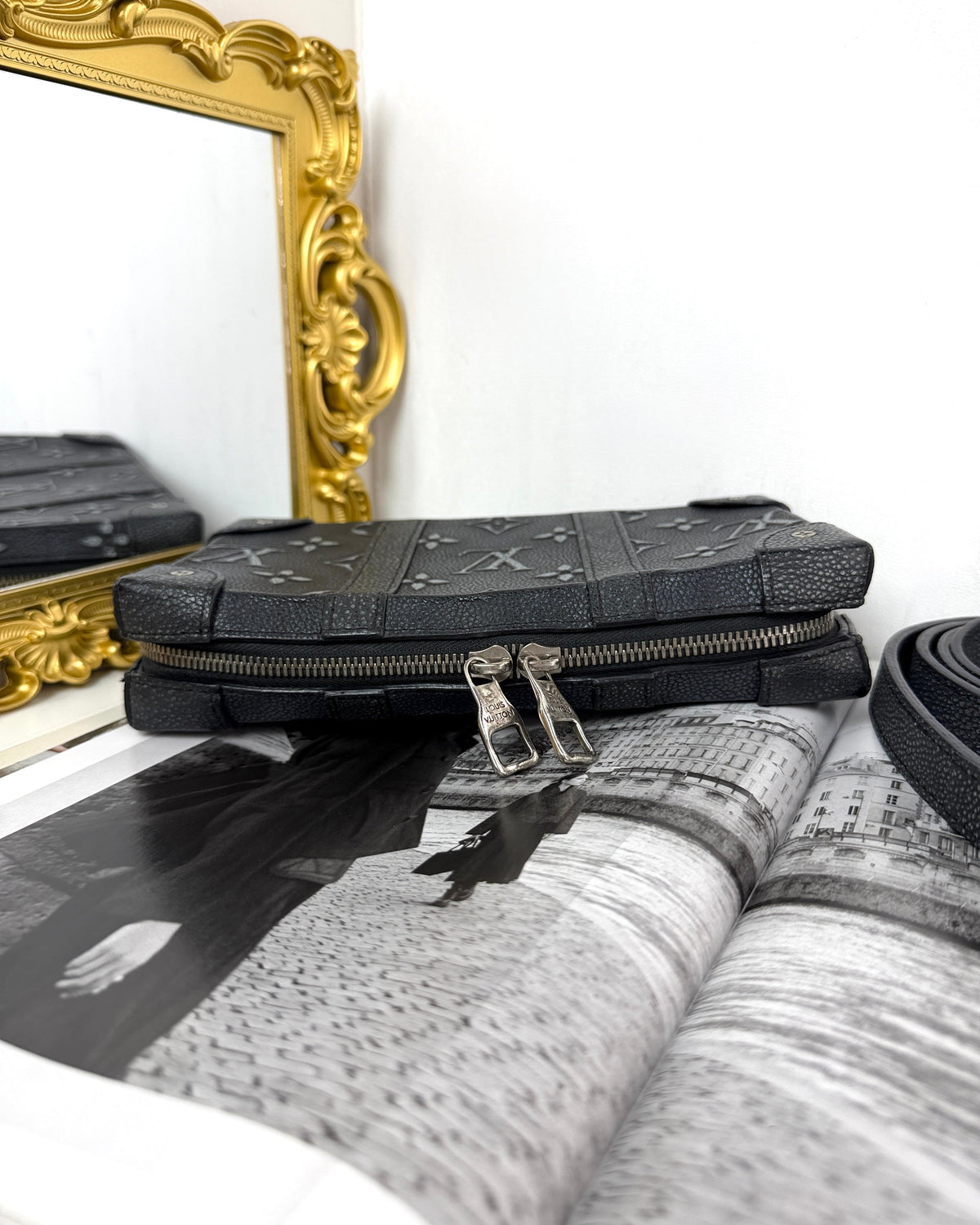 Louis Vuitton Soft Trunk Wallet - Black - View 6