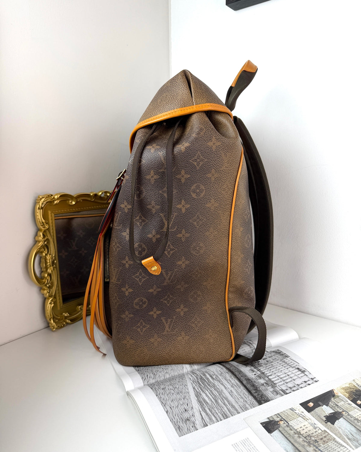 Louis Vuitton Montsouris Backpack - View 3