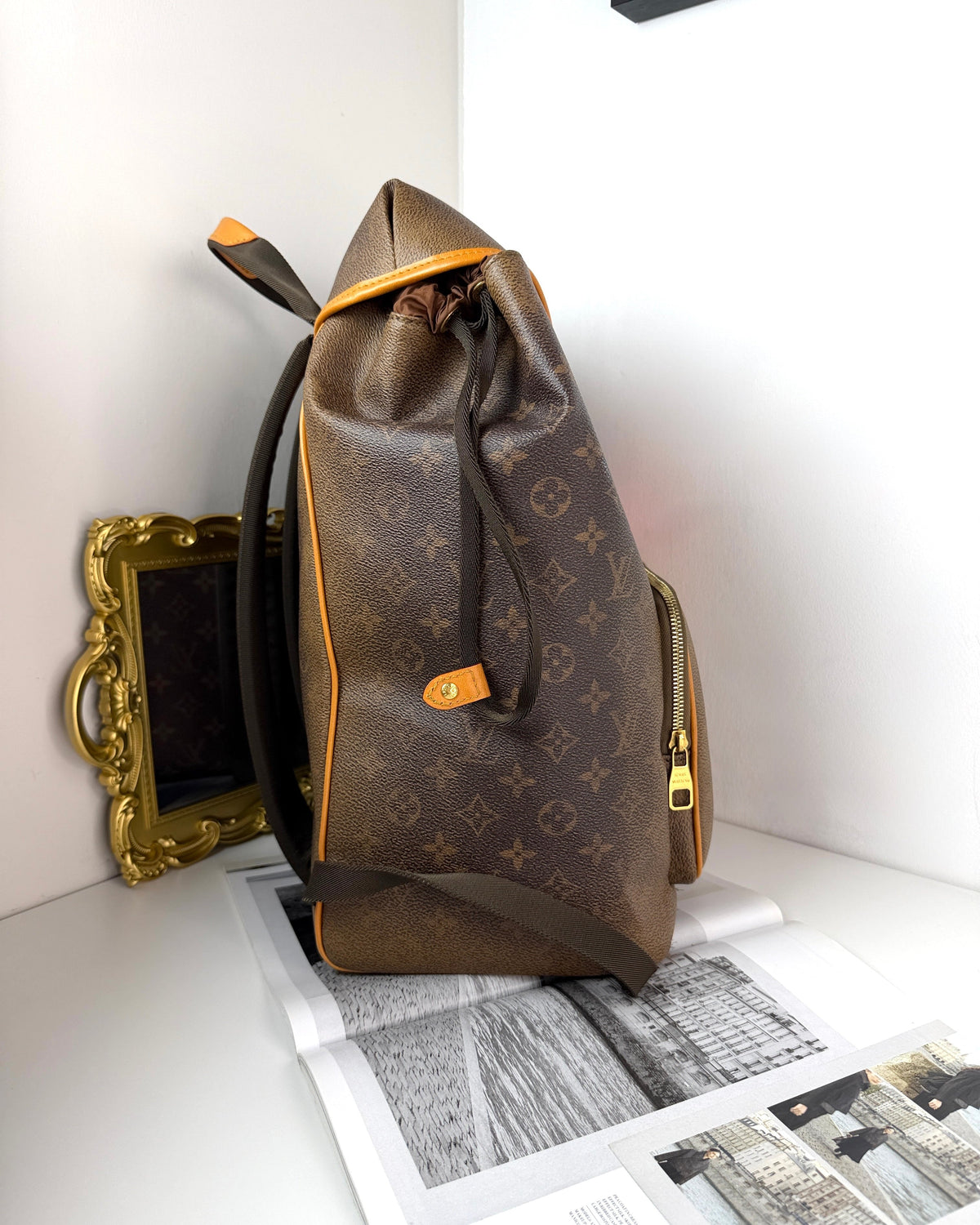 Louis Vuitton Montsouris Backpack - View 4