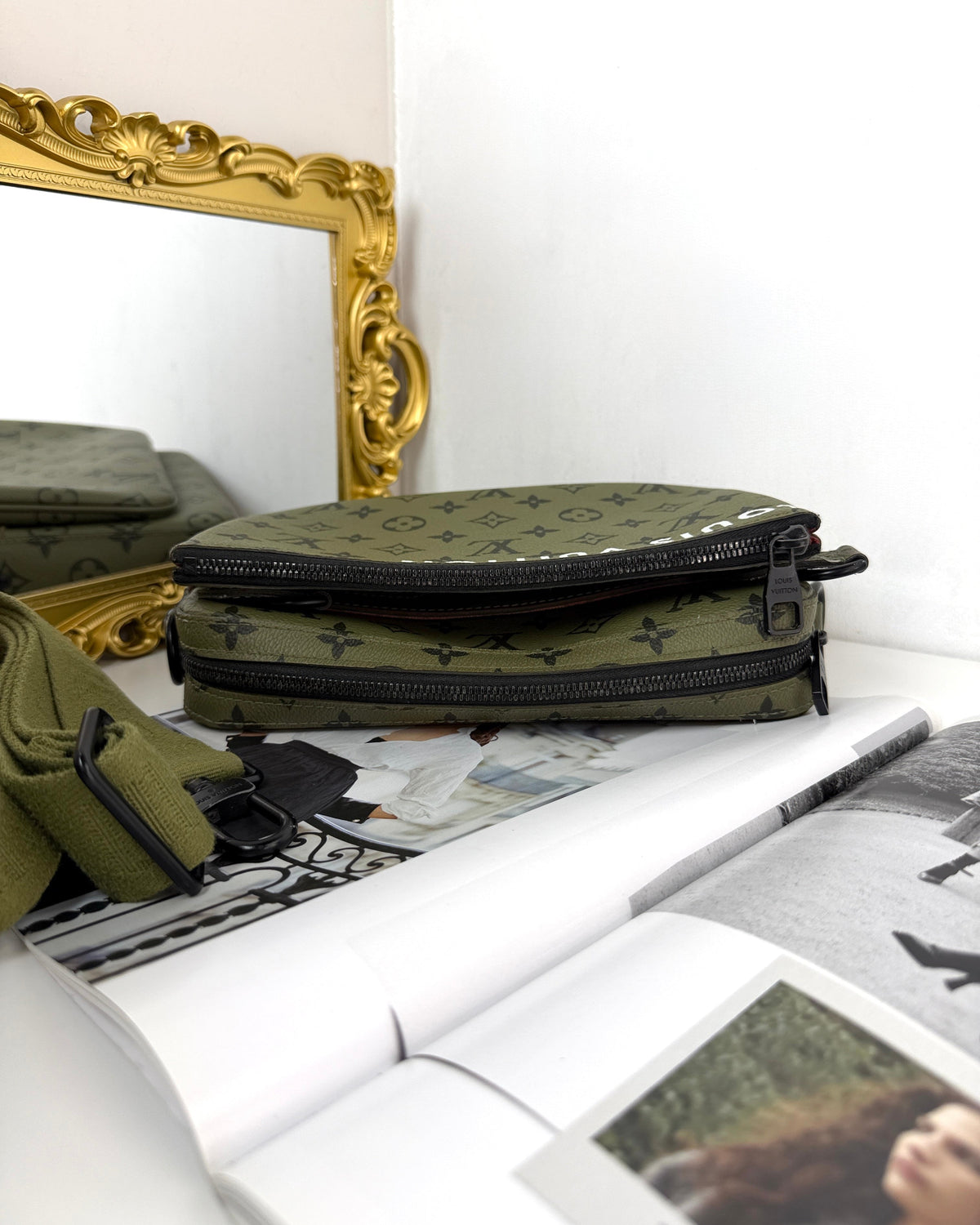Louis Vuitton Trio Messenger - Khaki Green - View 6