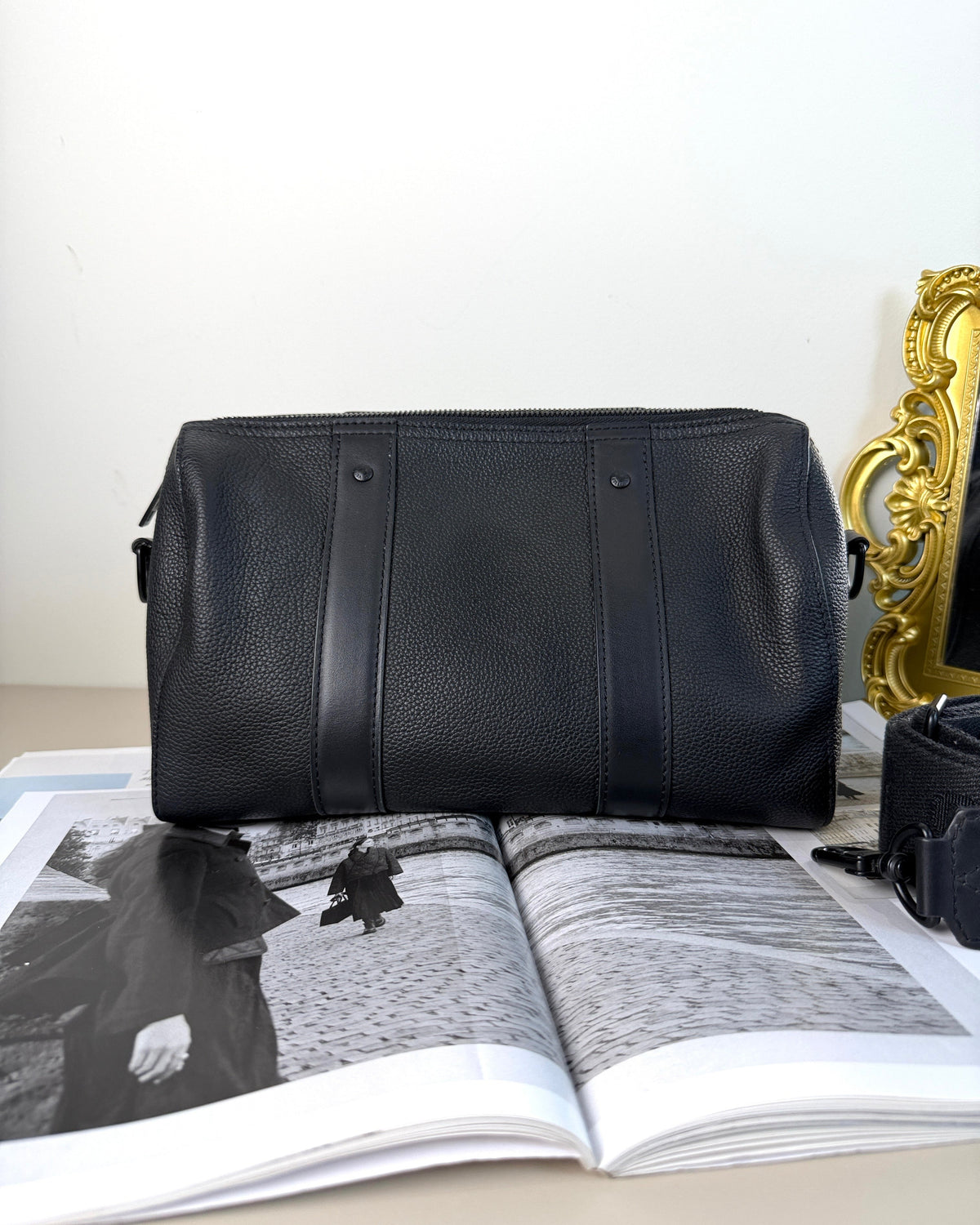 Louis Vuitton City Keepall Bag - Noir - View 2
