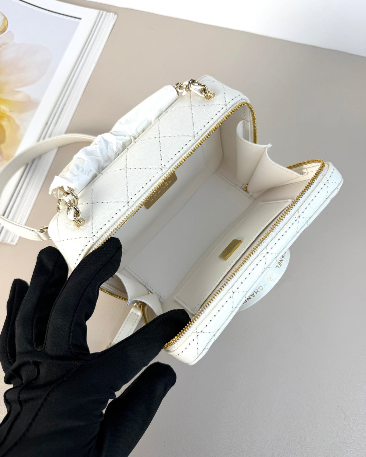 Chanel Camera Case - White - View 7
