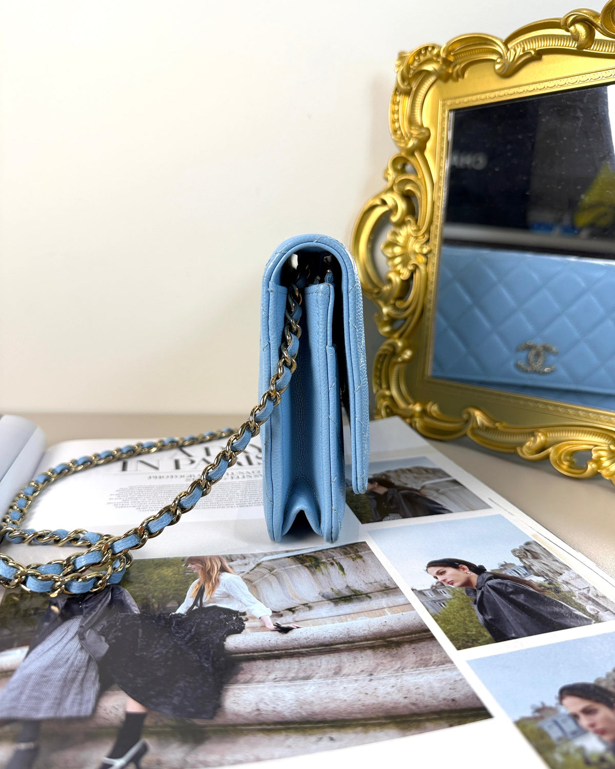 Chanel Classic Wallet On Chain - Light Blue - View 3