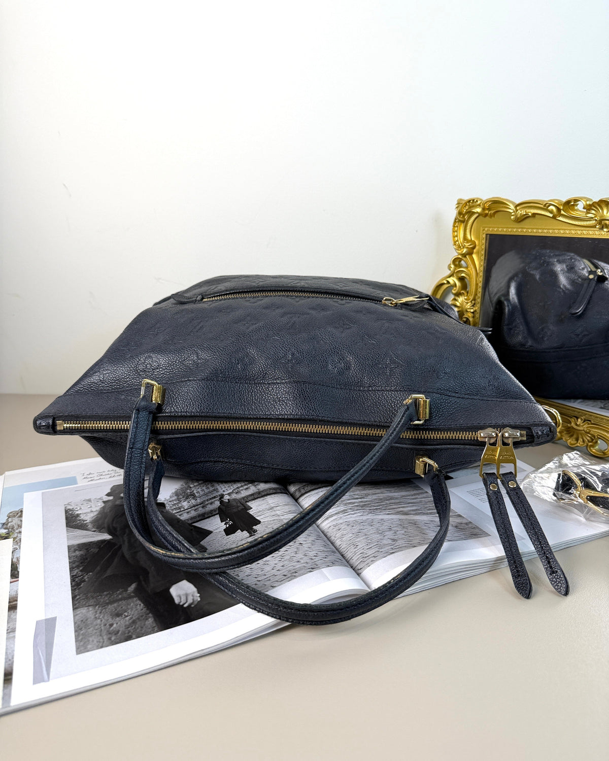 Louis Vuitton Bastille MM Bag - Black - View 6
