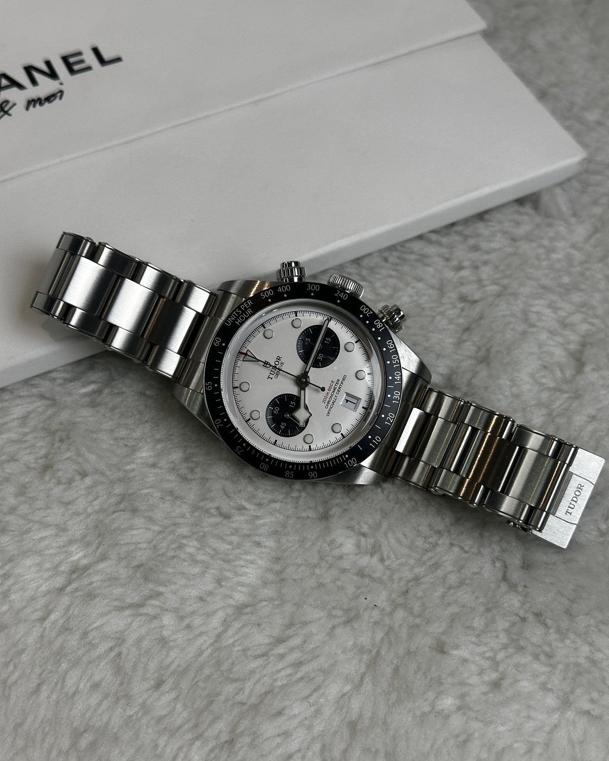 Tudor Black Bay Chrono Watch - Black, White - View 4
