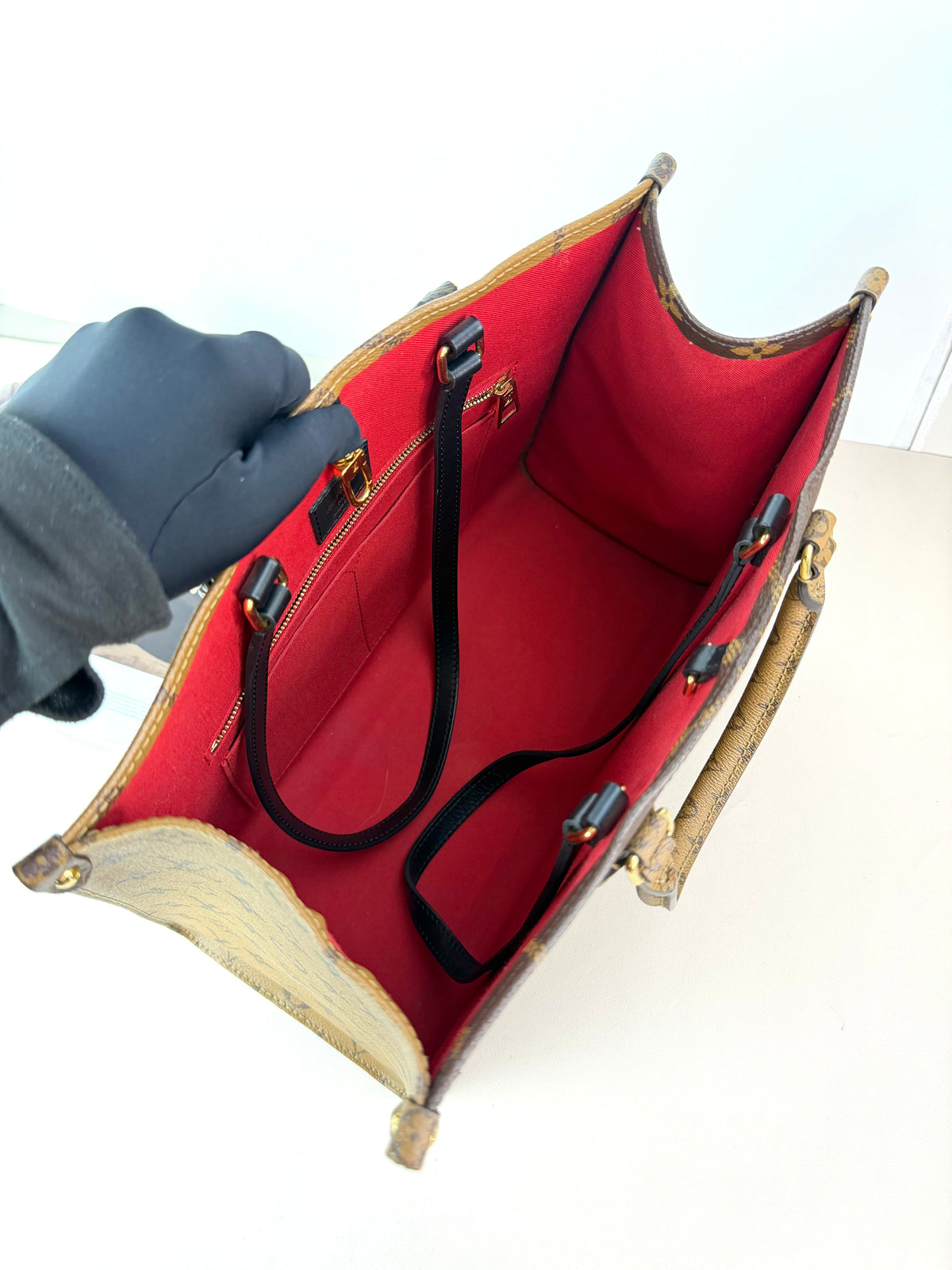 Louis Vuitton OnTheGo MM Bag - Monogram Reverse - View 7
