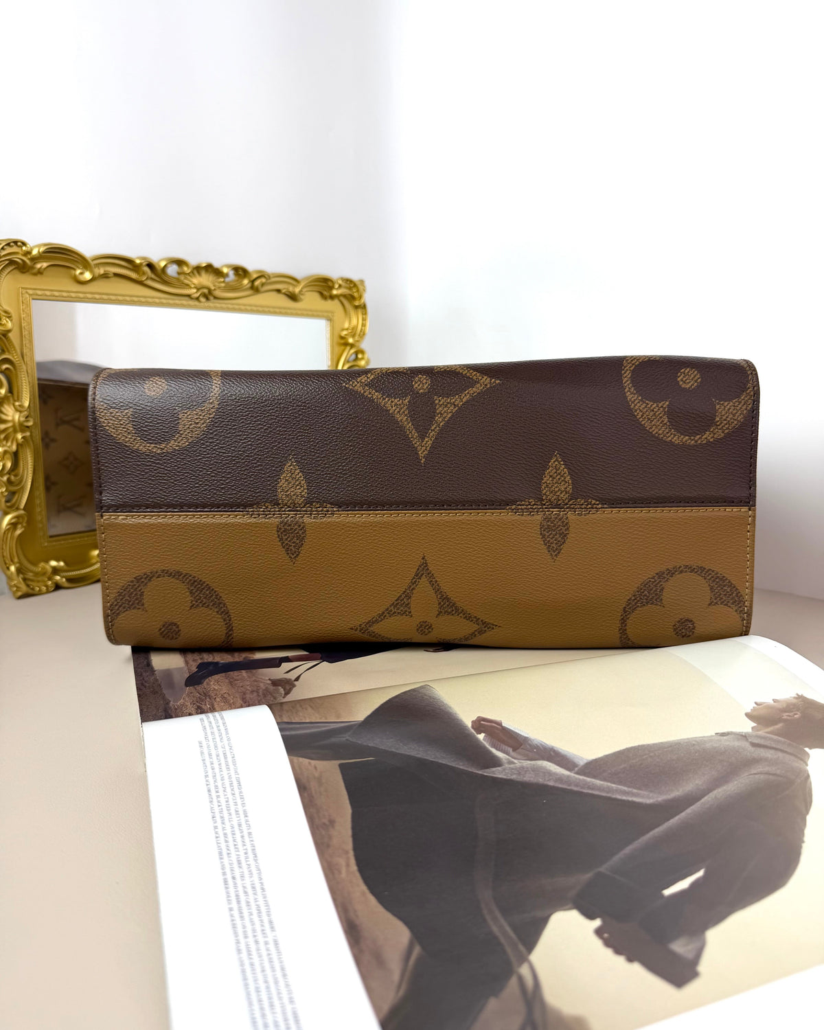 Louis Vuitton OnTheGo MM Bag - Monogram Reverse - View 5