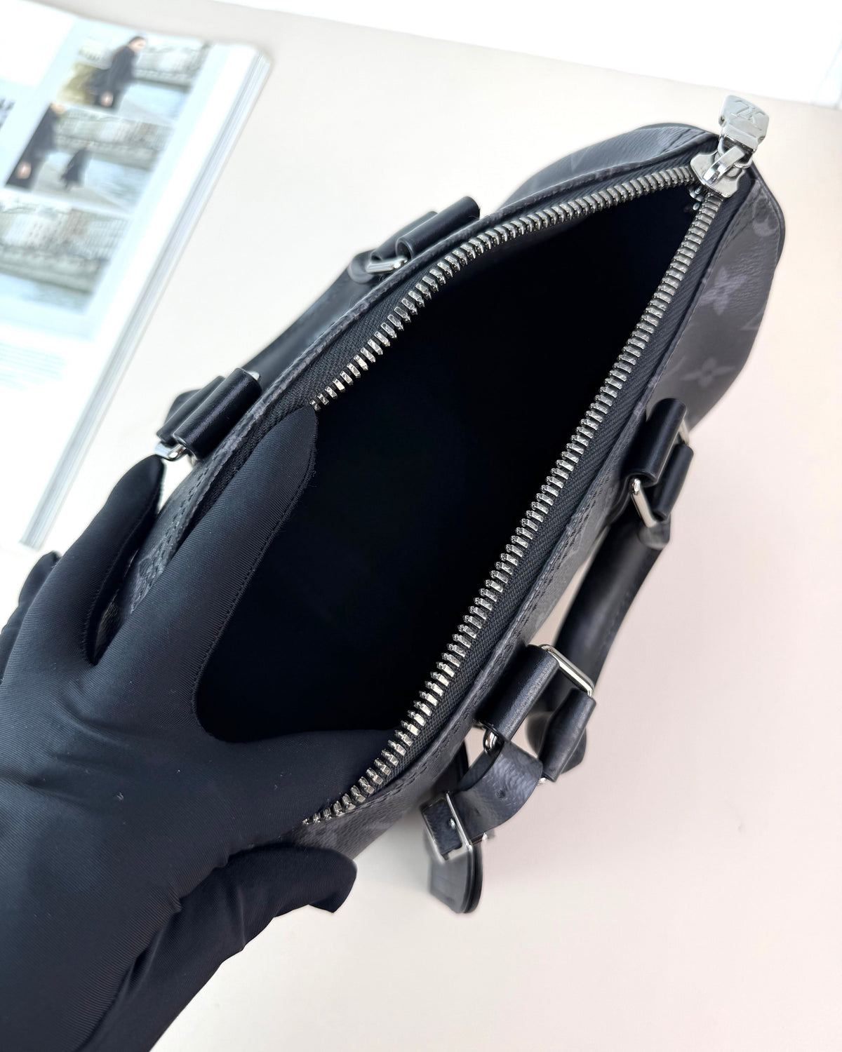 Louis Vuitton Keepall Bandoulière 25 Bag - Monogram Eclipse - View 7