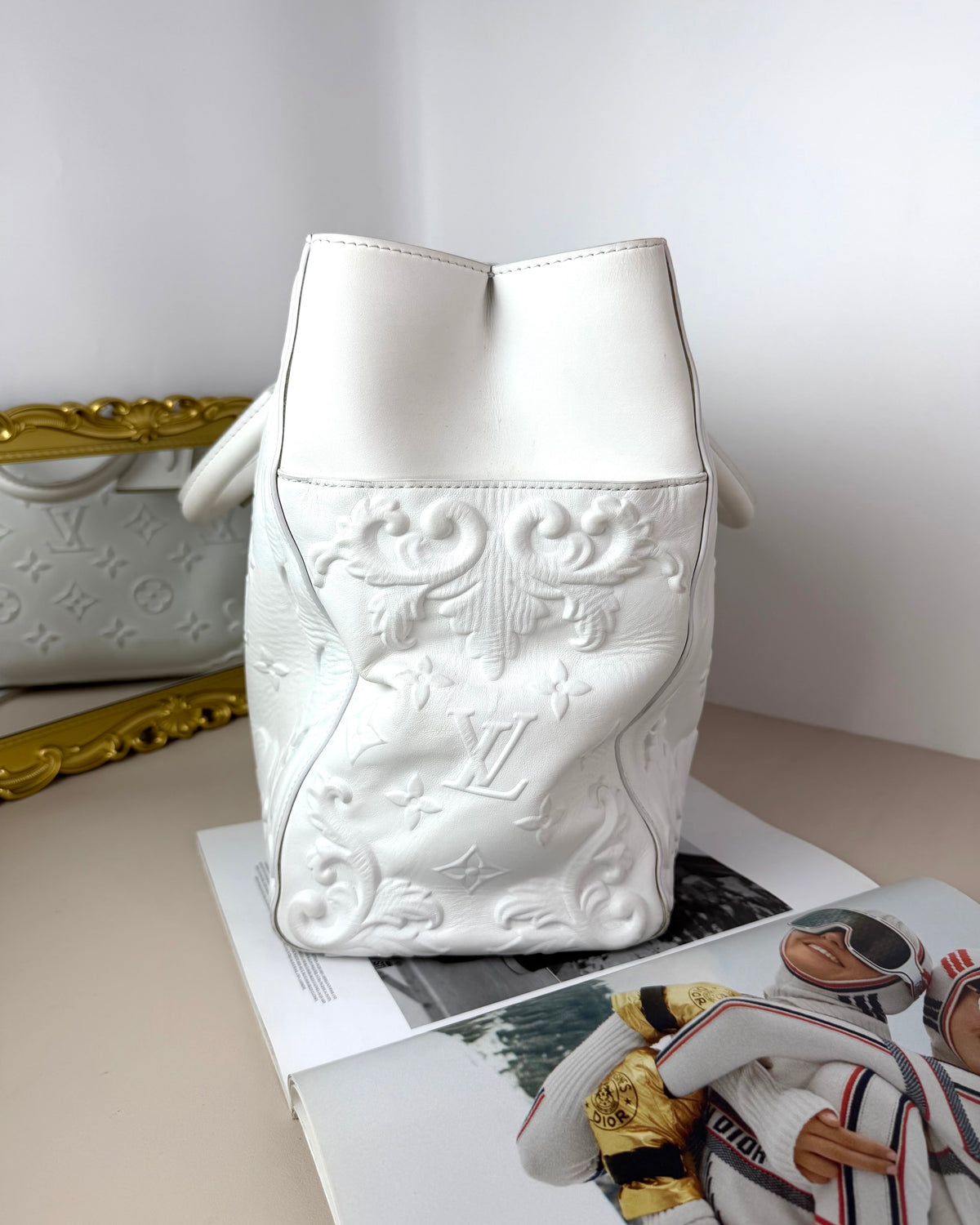 Louis Vuitton Sac Plat 24H Bag - Optic White - View 4