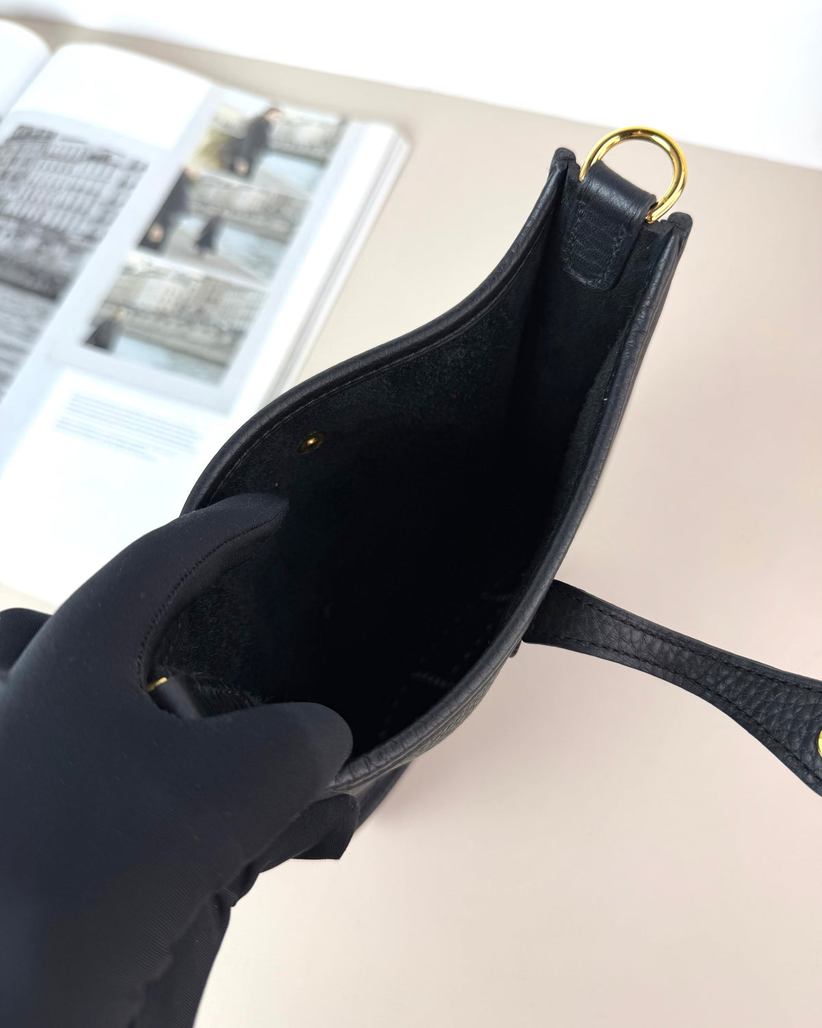 Hermès Evelyne 16 Amazone Bag - Black - View 7