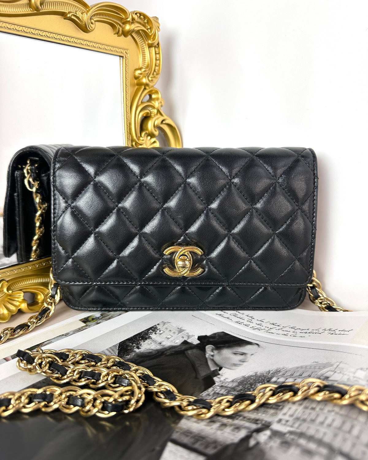 Chanel Wallet on Chain - Black - View 1