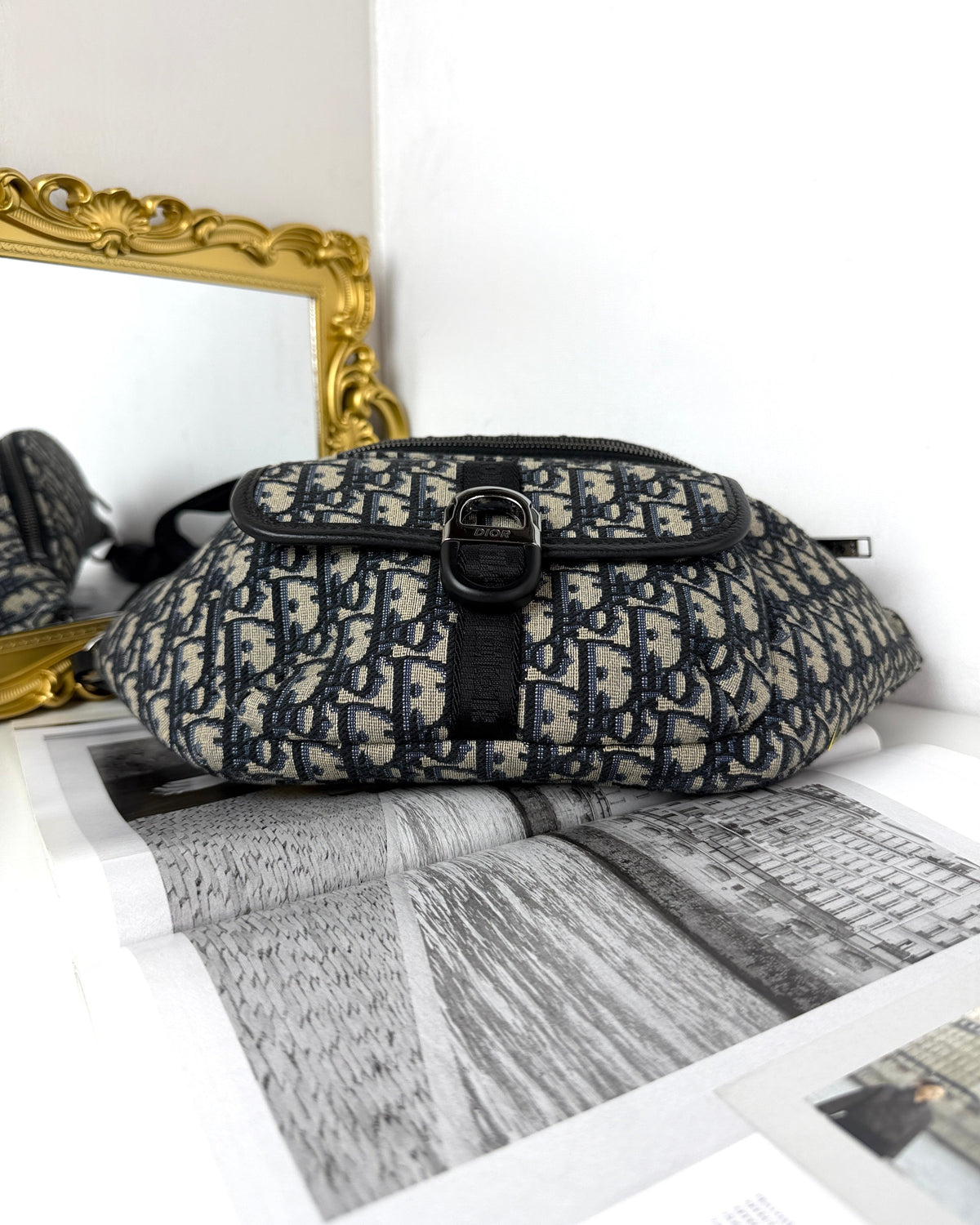 Dior 8 Belt Bag - Beige And Black - View 6