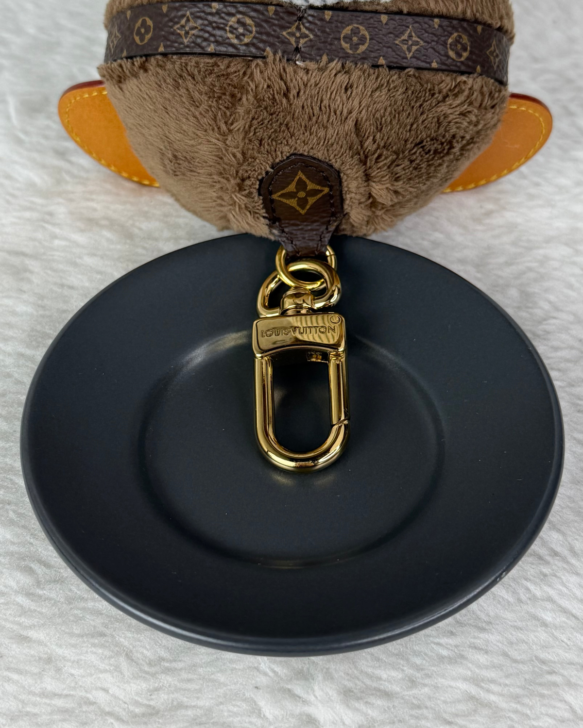 Louis Vuitton Louis Snow Bag Charm - View 5