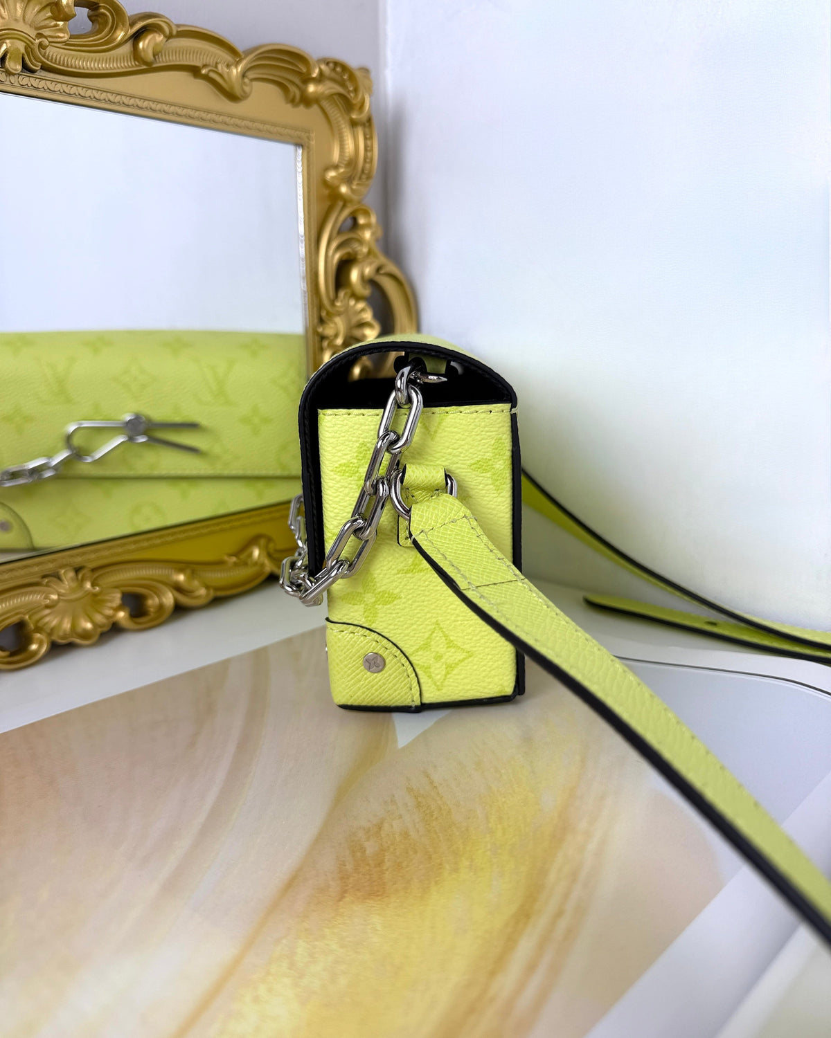 Louis Vuitton Steamer Wearable Wallet - Lemon Yellow - View 3