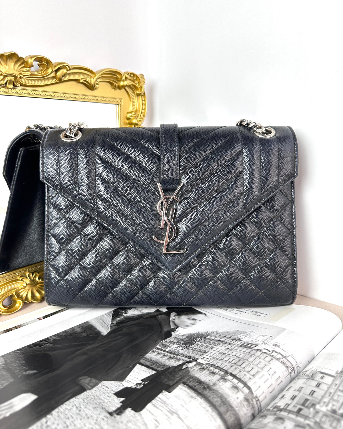 Saint Laurent Envelope Medium Bag - Black - View 1