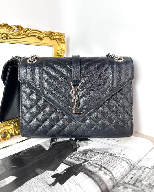 Saint Laurent Envelope Medium Bag - Black - View 1