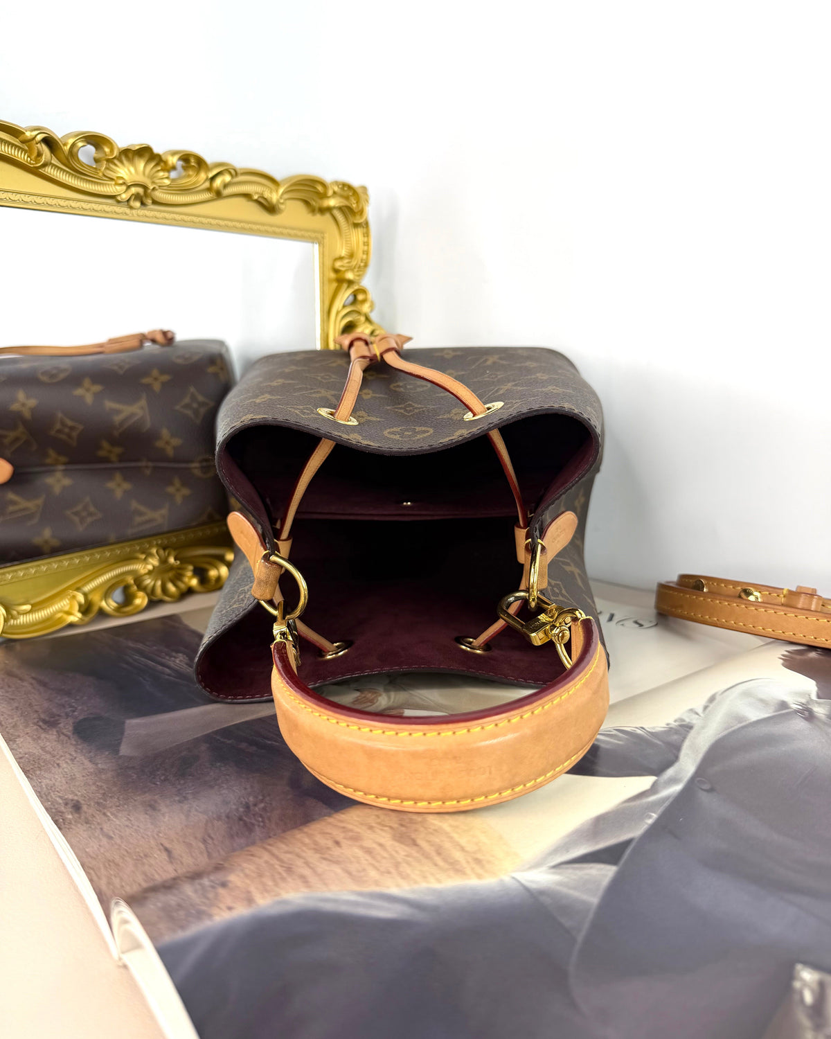 Louis Vuitton Néonoé BB Bag - View 6