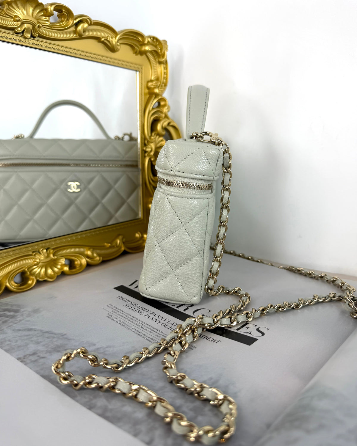 Chanel Flat Vanity Case with Chain - Light Grey - View 3