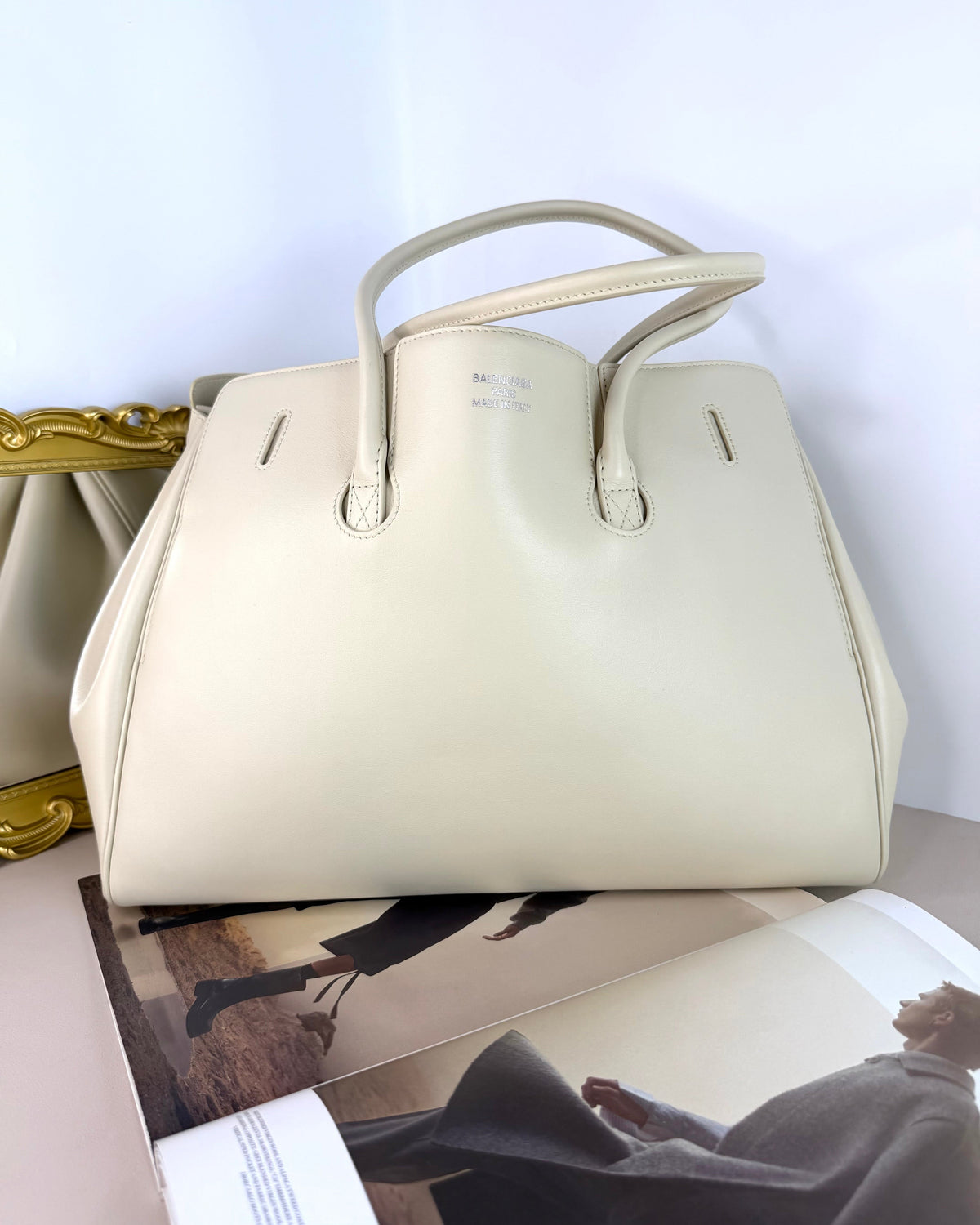 Balenciaga Bel Air Carry All Bag - Soya Fashionphile - View 2