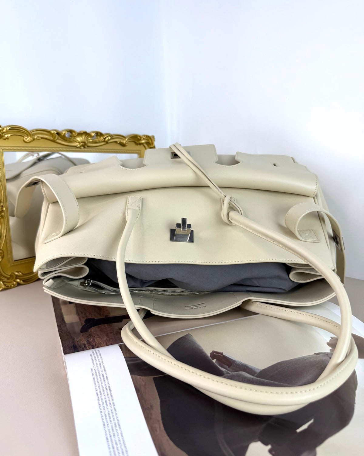 Balenciaga Bel Air Carry All Bag - Soya Fashionphile - View 6