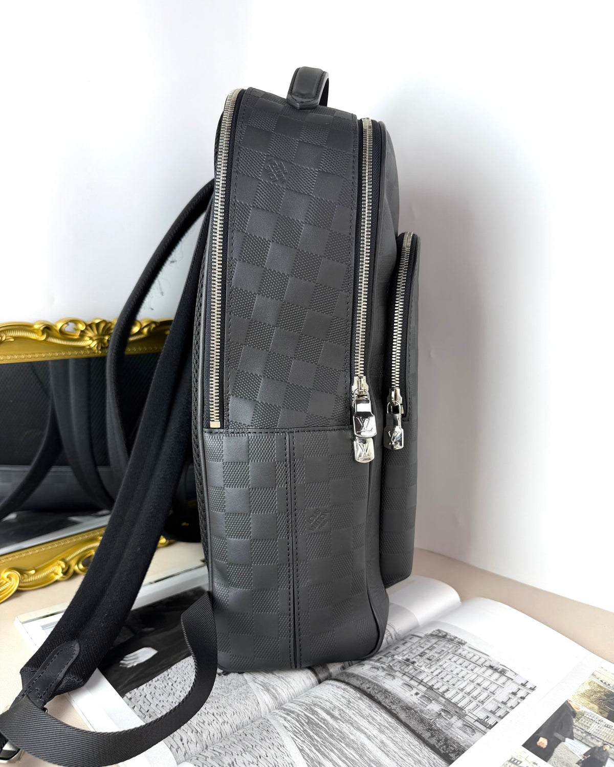 Louis Vuitton Avenue Backpack - Onyx Black - View 4
