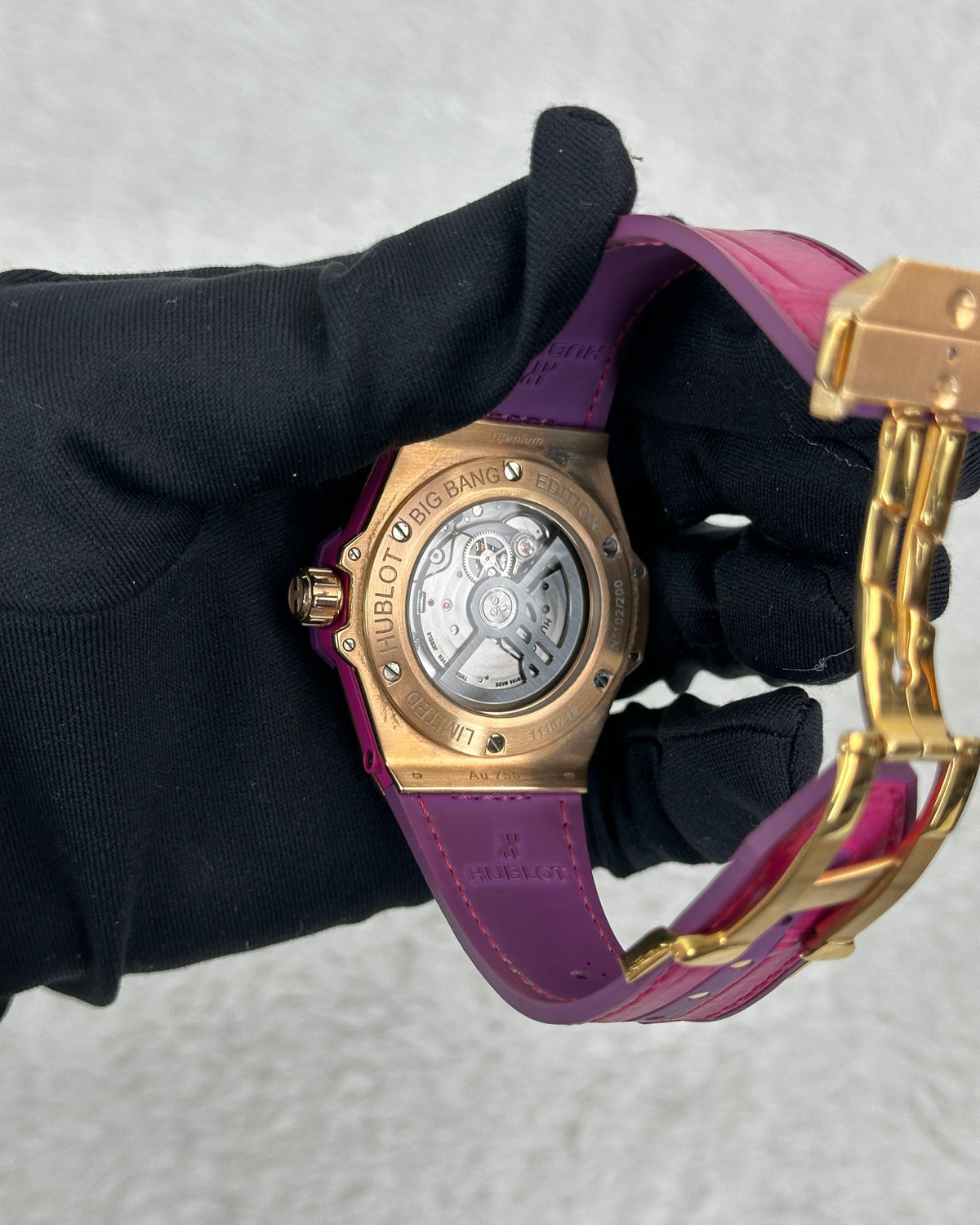 Hublot Big Bang One Click Watch - Rose Gold, Pink, Blue - View 5