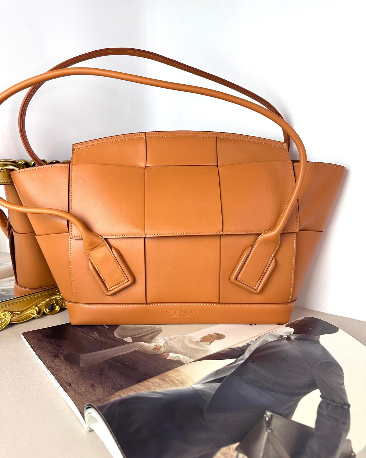 Bottega Veneta The Arco Bag - Caramel - View 1