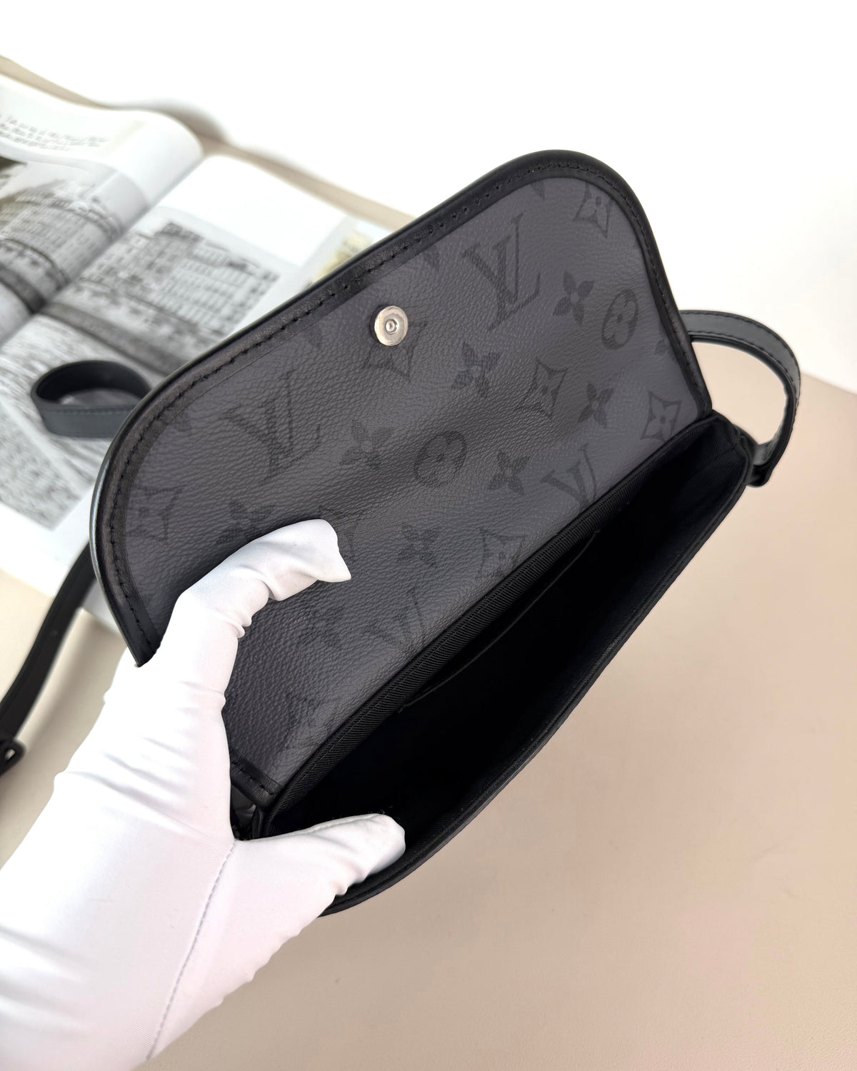Louis Vuitton Pulse Wearable Wallet - Monogram Eclipse & Reverse - View 7
