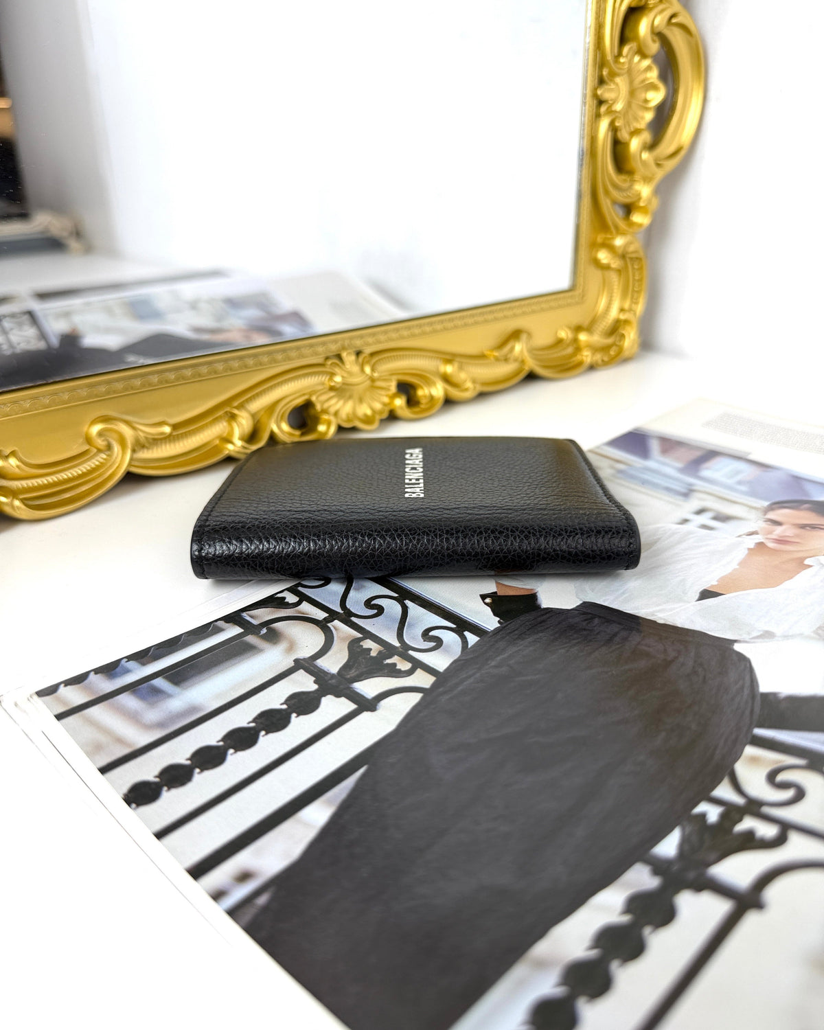 Balenciaga Cash Vertical Bifolded Wallet - Black, White Logo - View 5