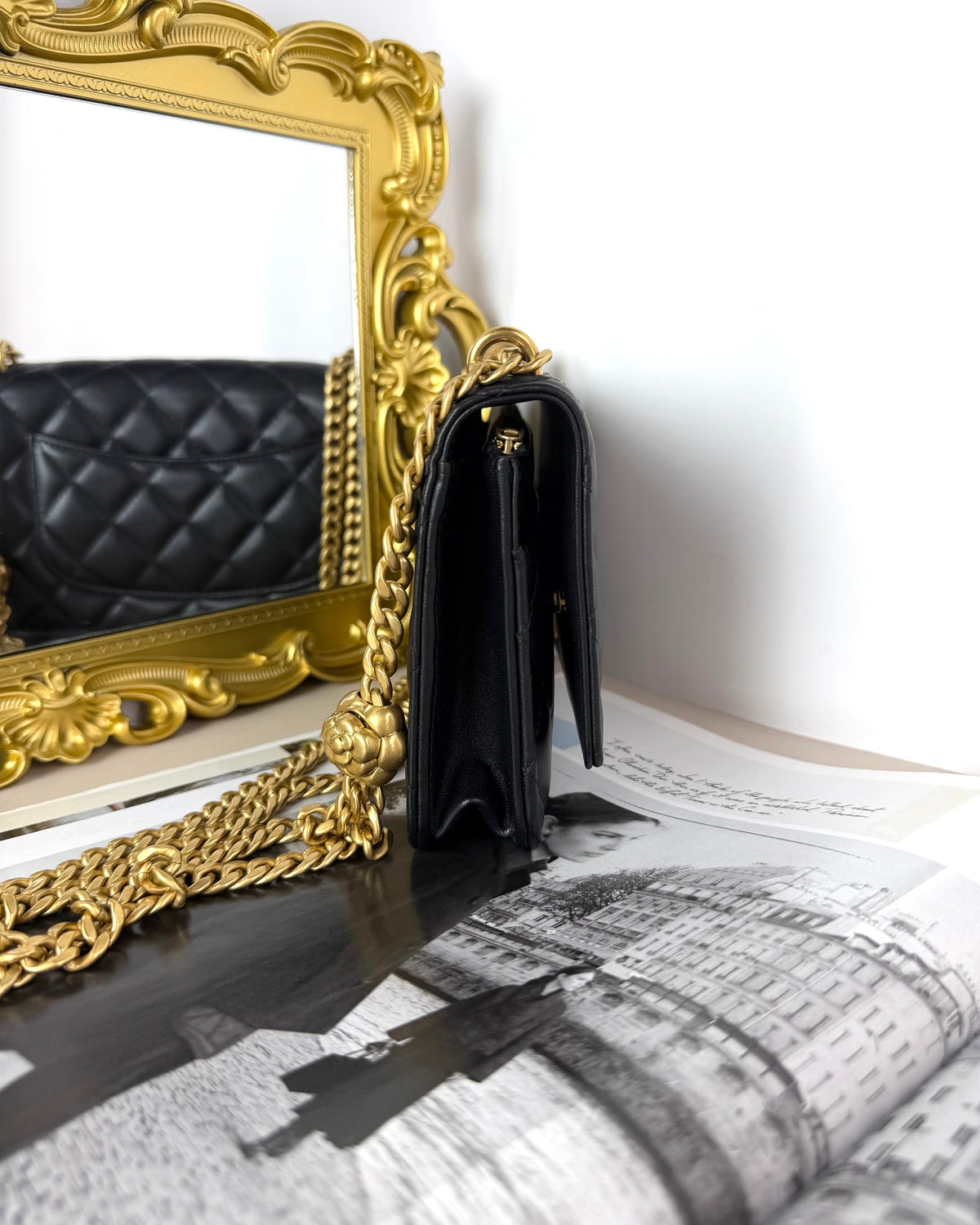 Chanel Classic Wallet on Chain - View 4