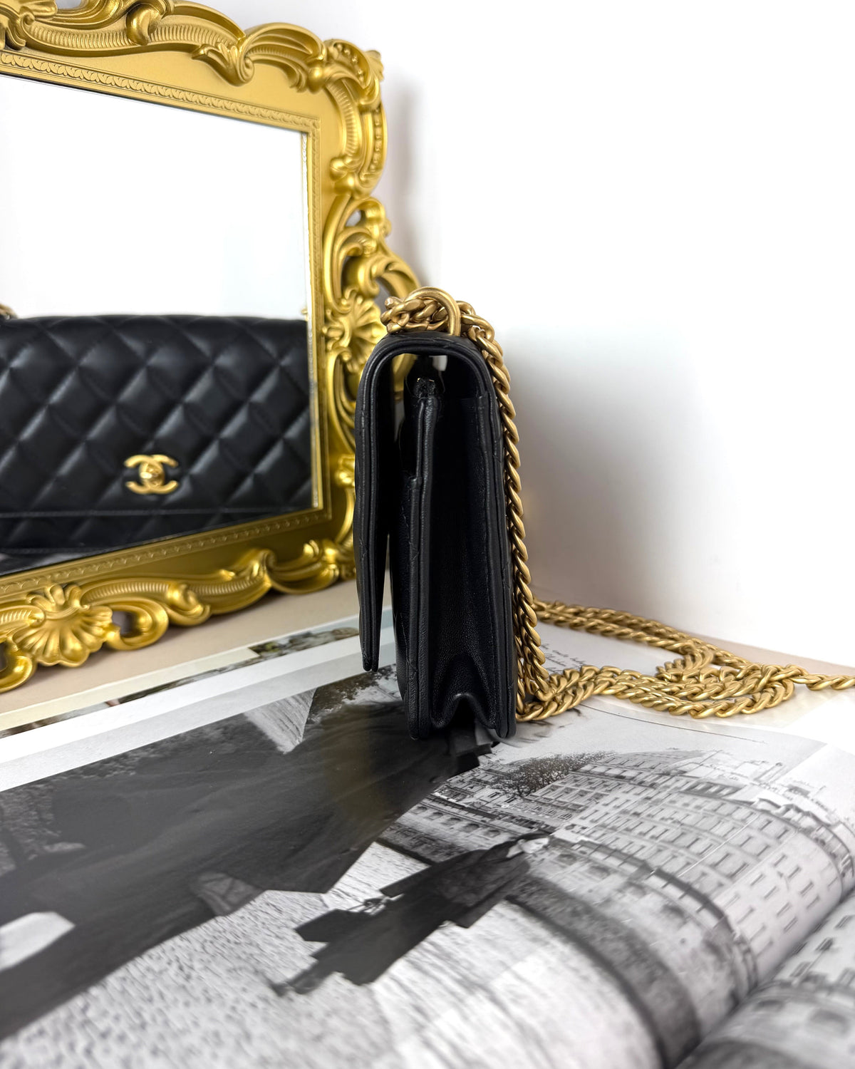 Chanel Classic Wallet on Chain - View 3