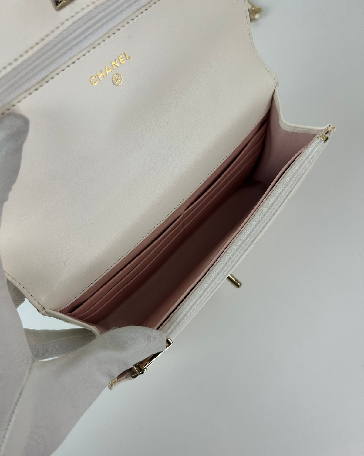 Chanel Wallet on Chain with Top Handle - White - View 7