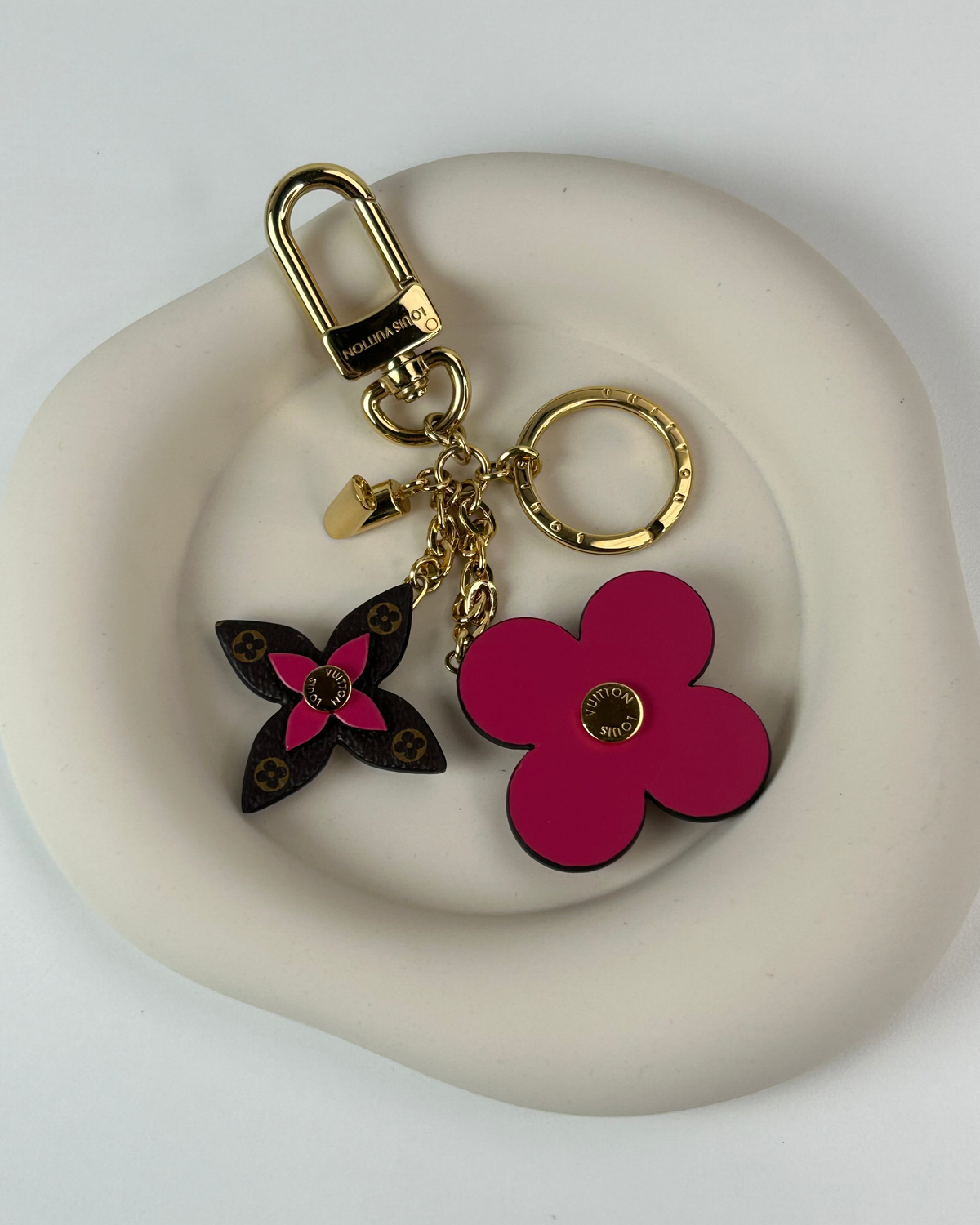 Louis Vuitton Blooming Flowers Bag Charm - View 2