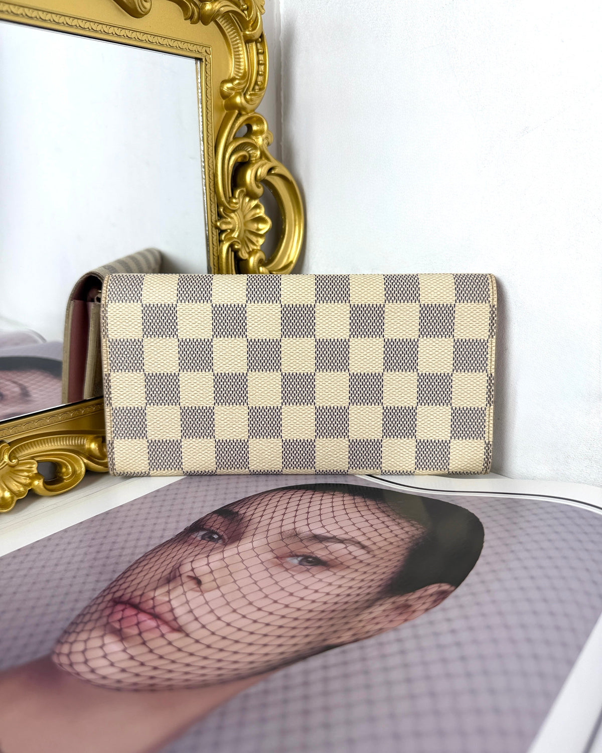 Louis Vuitton Emilie Wallet - Damier Azur, Rose Ballerine - View 2
